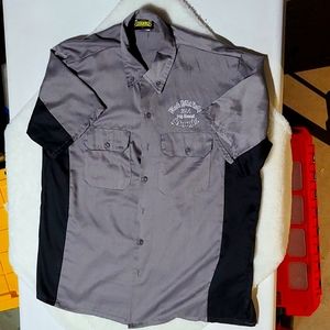 Dad's Against Daughters Dating Men's Button Down Shirt Size Large Black & Gray